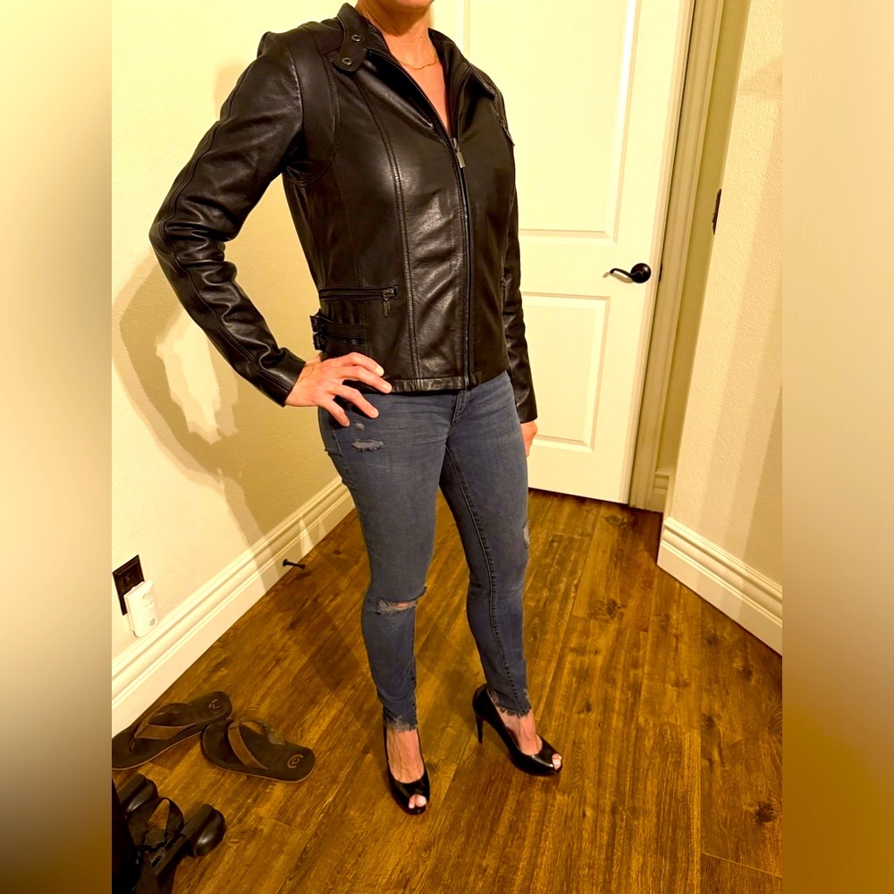 NWOT Nordstrom Bernardo Kerwin leather jacket- mint condition, worn once!